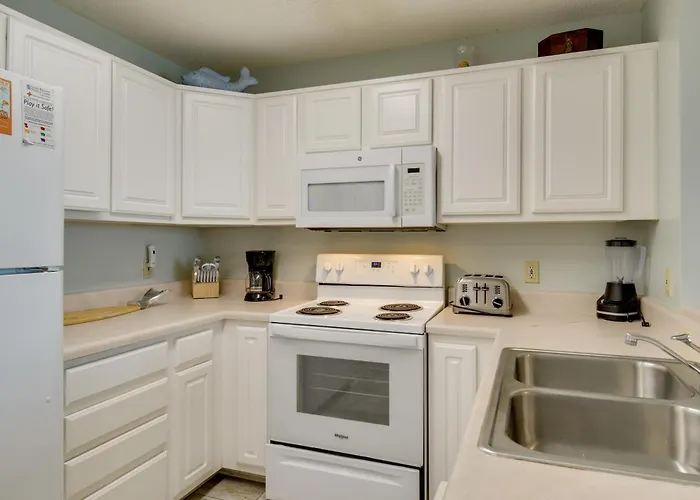 Walk To Beach: The Dunes W/ Perks! Holiday home Gulf Shores
