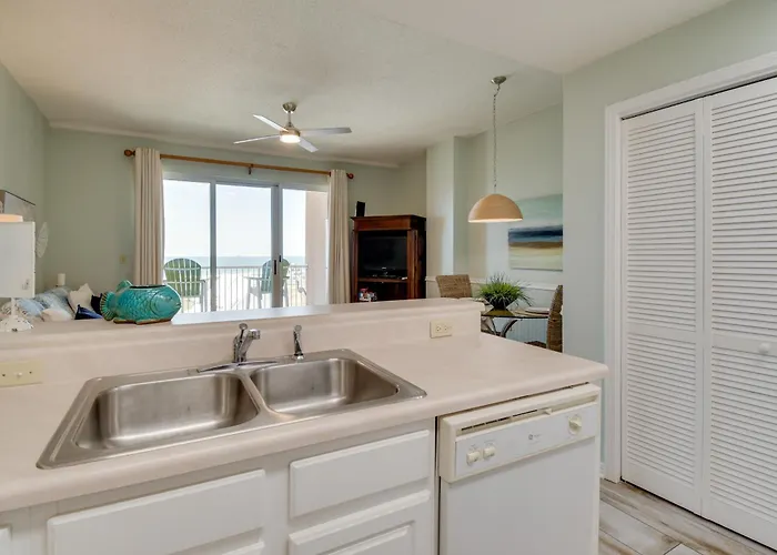 Holiday home Walk To Beach: The Dunes W/ Perks! Gulf Shores